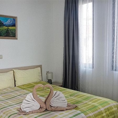 Guesthouse Odesos Sozopol Exteriör bild