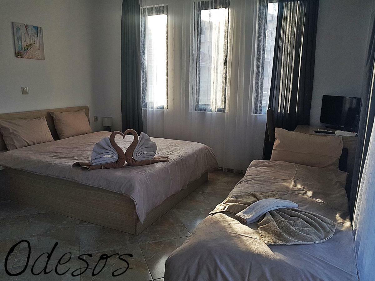 Guesthouse Odesos Sozopol Exteriör bild